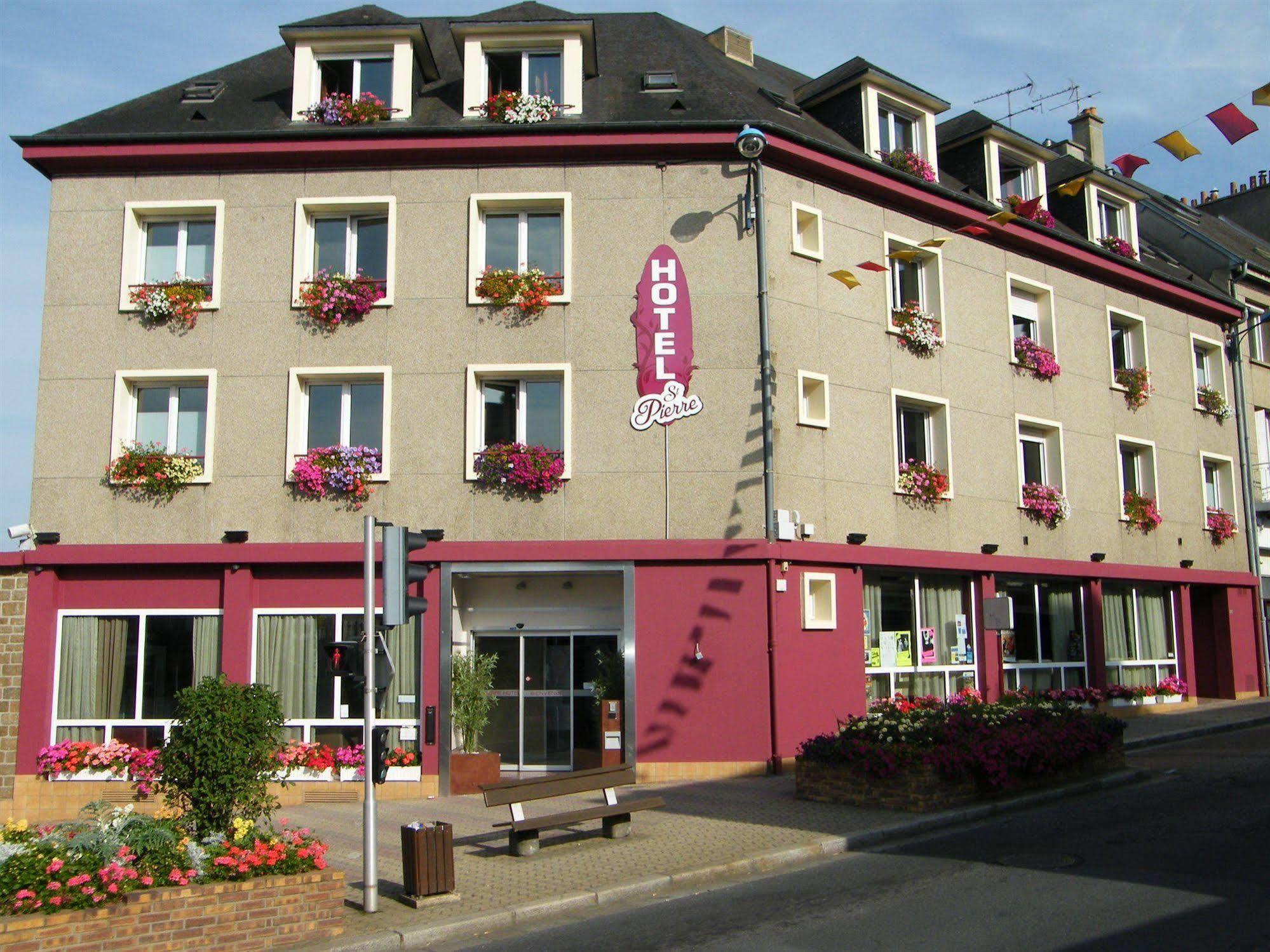 Cit'Hotel Saint-Pierre Viré エクステリア 写真